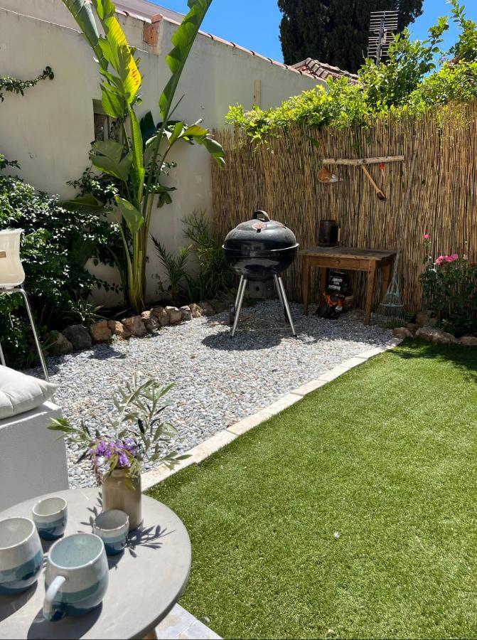 Casa Andrea Appartement Tout A Pied Avec Grand Jardin Sanary-sur-Mer Exterior foto