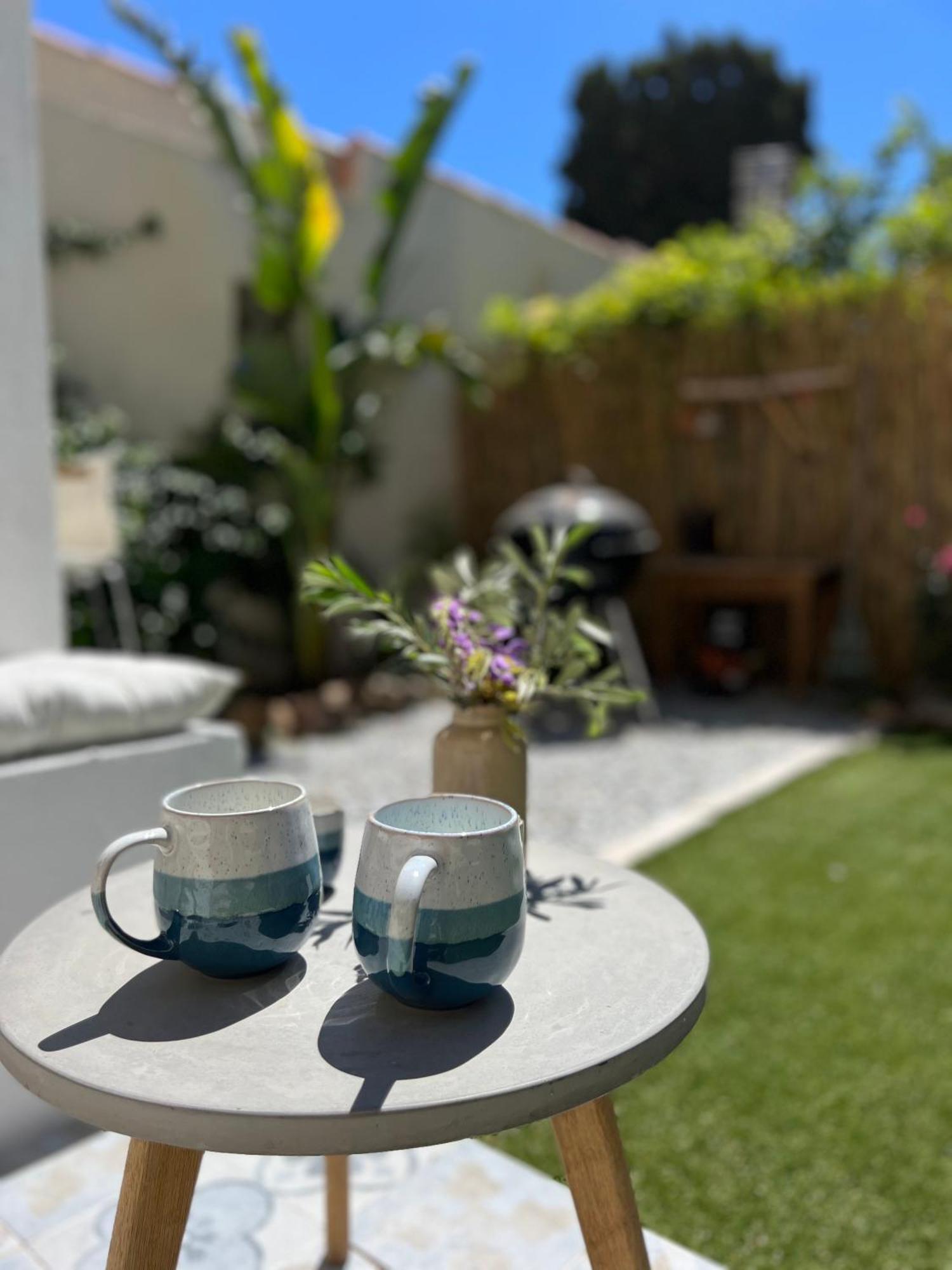Casa Andrea Appartement Tout A Pied Avec Grand Jardin Sanary-sur-Mer Exterior foto
